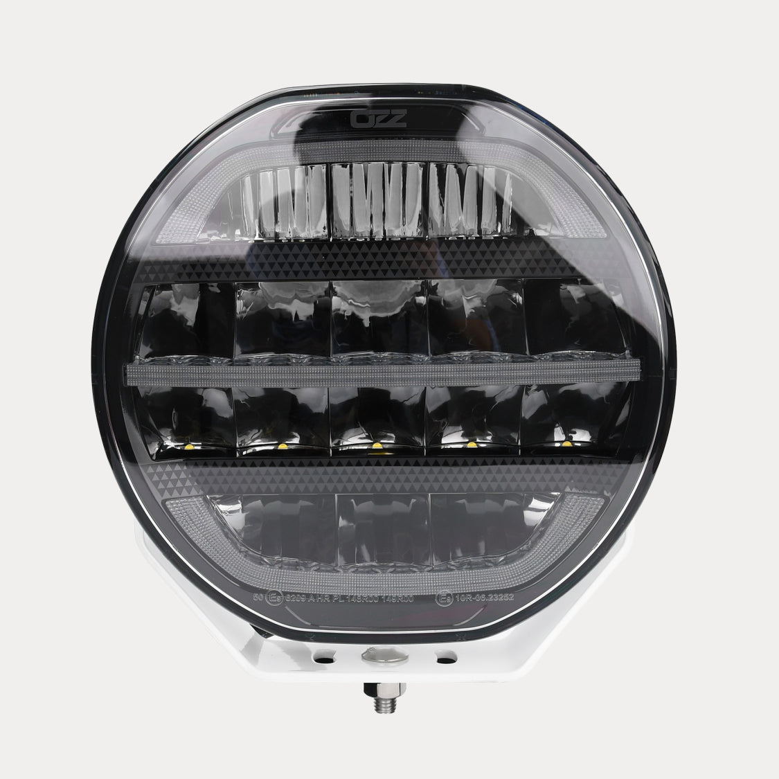 OZZ XR2 P9 white 9-inch LED driving light