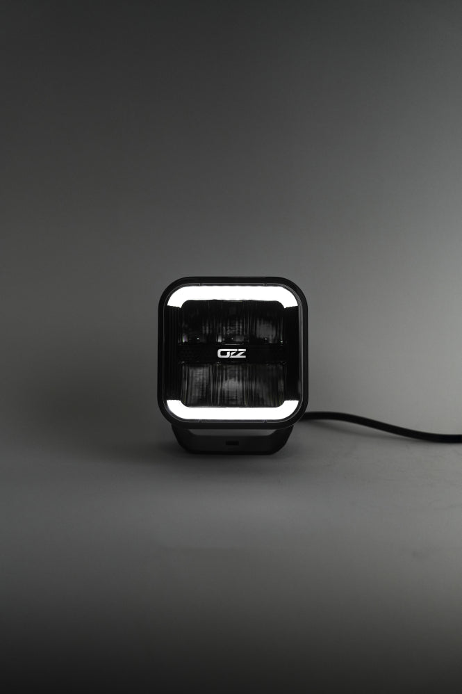 OZZ SQR 5-inch black LED driving light
