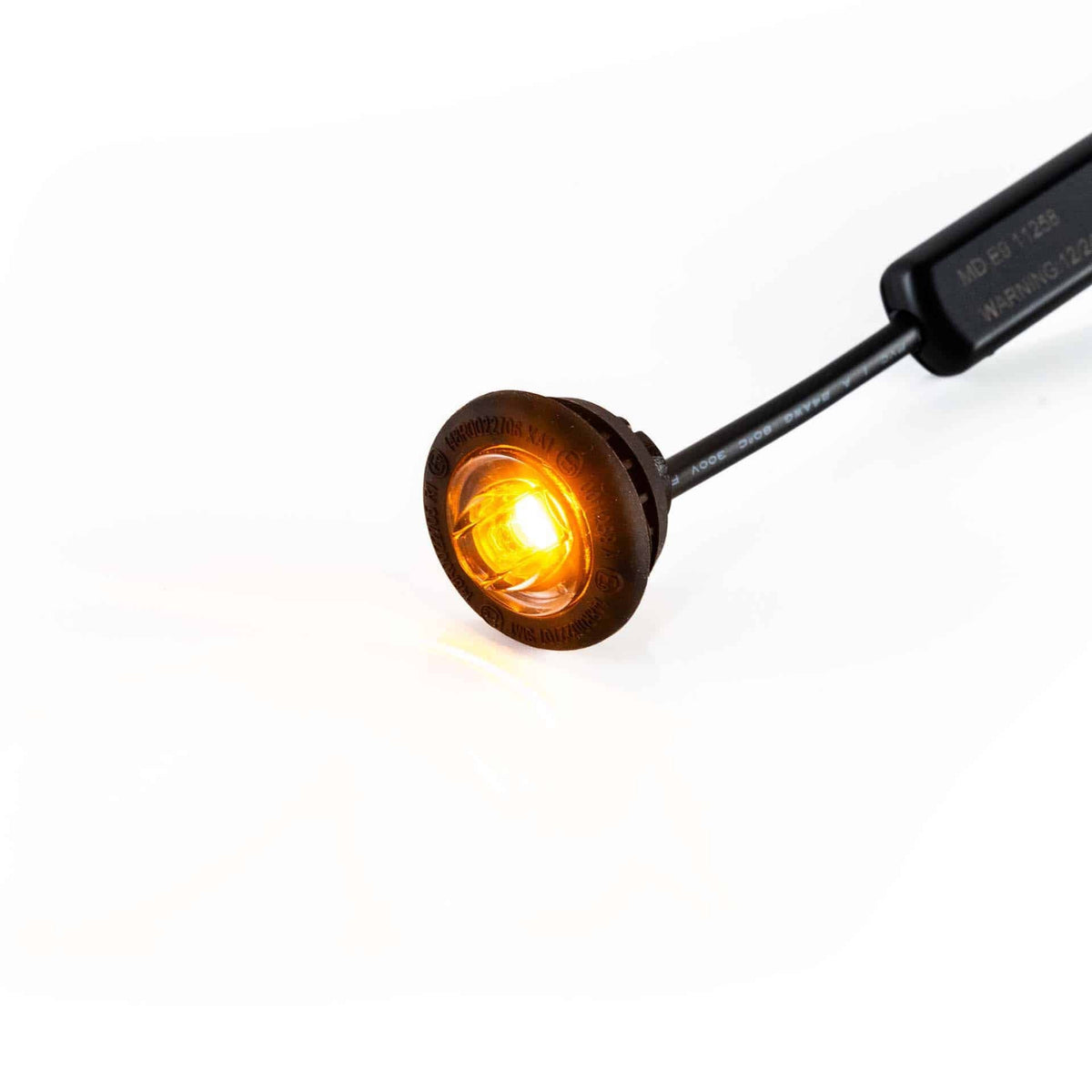 TRALERT MV-4500 Series compact LED marker light